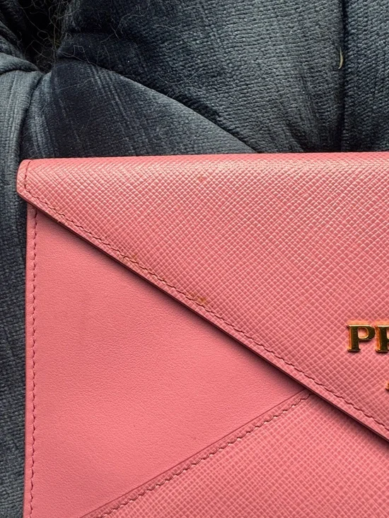Prada Pink Saffiano Envelope Clutch/wallet with Gold Logo - Picture 10 of 10